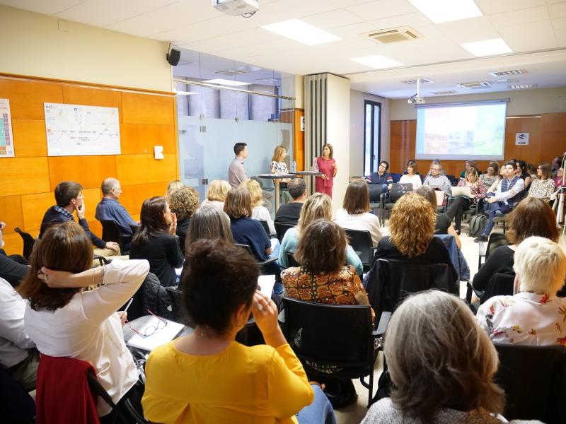 comtalks-web-1558625074.jpg