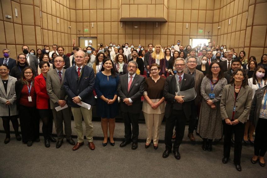 foto-grupal-seminario-publico-red-1683711559.jpg