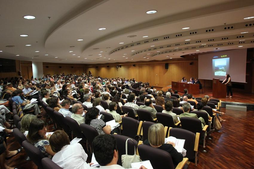 mes-de-300-professionals-participen-en-la-jornada-dinnovacio-en-atencio-primaria.jpg