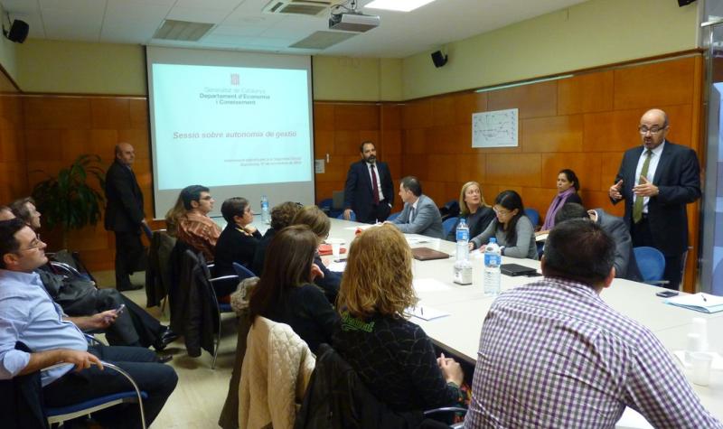 exit-de-participacio-a-la-sessio-sobre-com-interpretar-l2019autonomia-de-gestio-de-les-epic.jpg